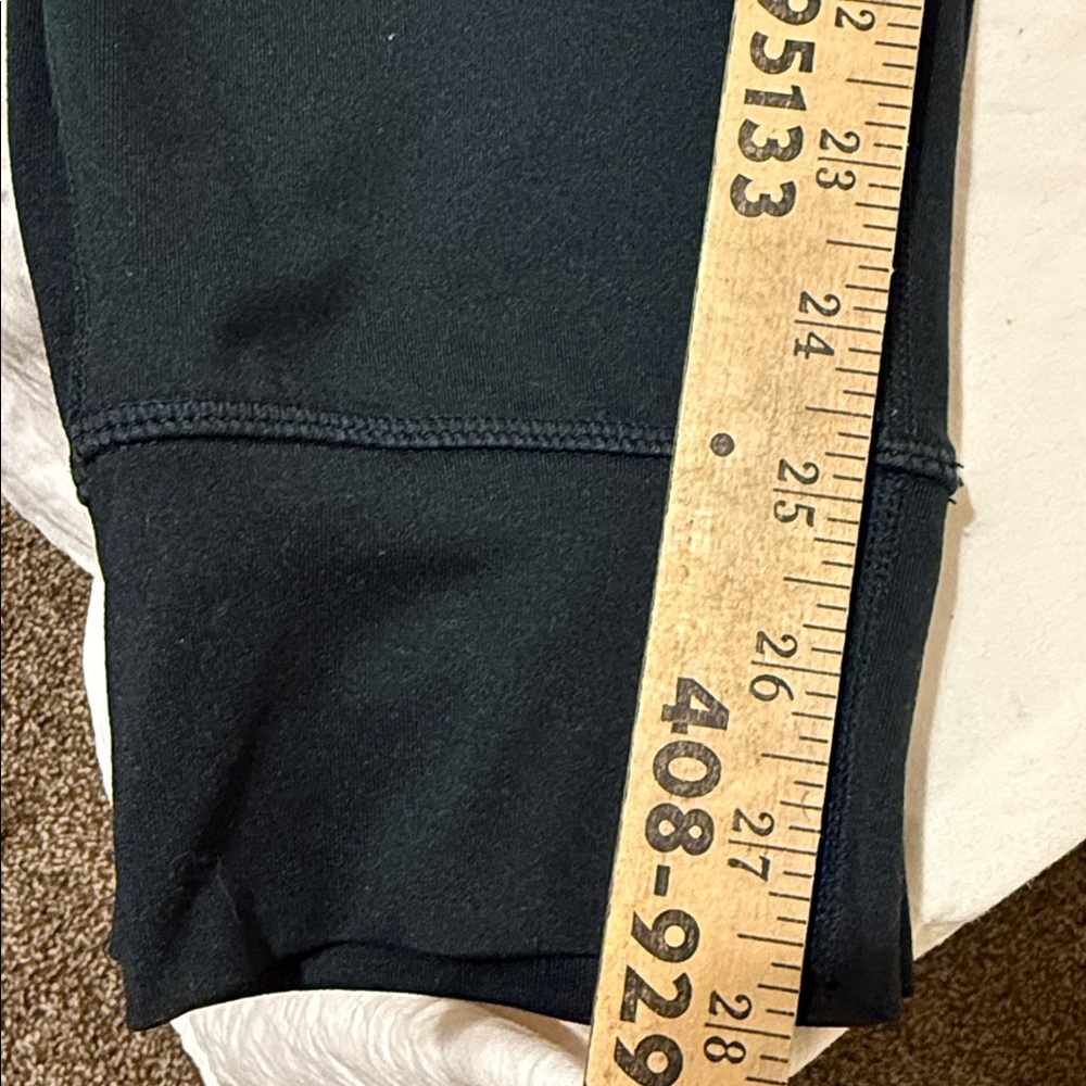Vuori  Men’s Dark Green Joggers with White Logo - Picture 8 of 9